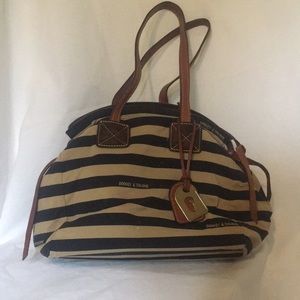Dooney and Bourke purse